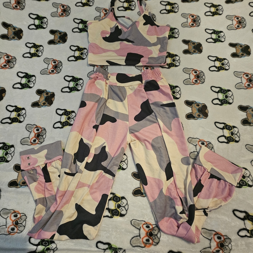 Stylish Camouflage Jumpsuit - Pink, Black, Cream